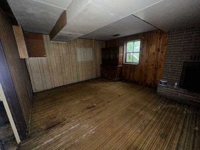 797 Edenhill Road Beulah, MI 49617 - Photo 12 of 17 Gallery Image 12