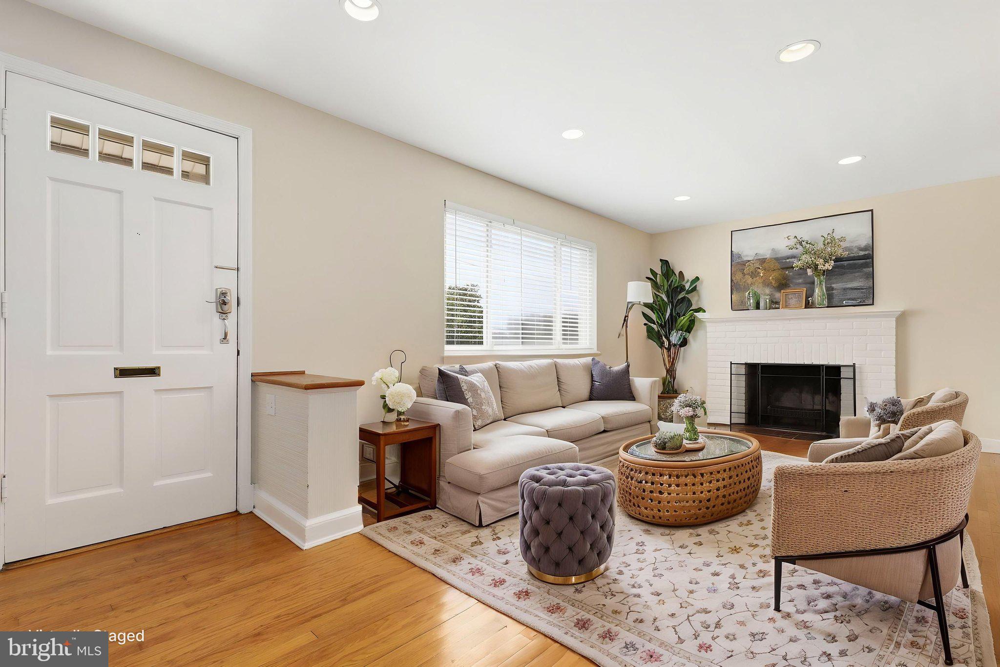 9614 Dilston Road Silver Spring, MD 20903 - Photo 5 of 37