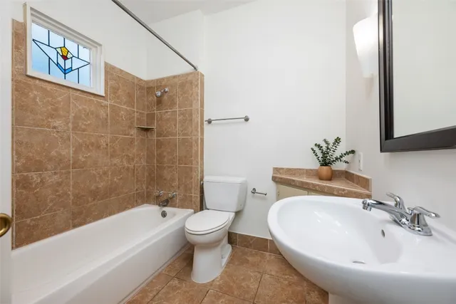 $995,000 | 4111 Burnet Road, Austin, TX 78756