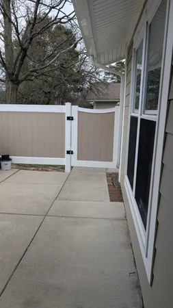 $270,000 | 39613 Village Wood Lane, Novi, MI 48375