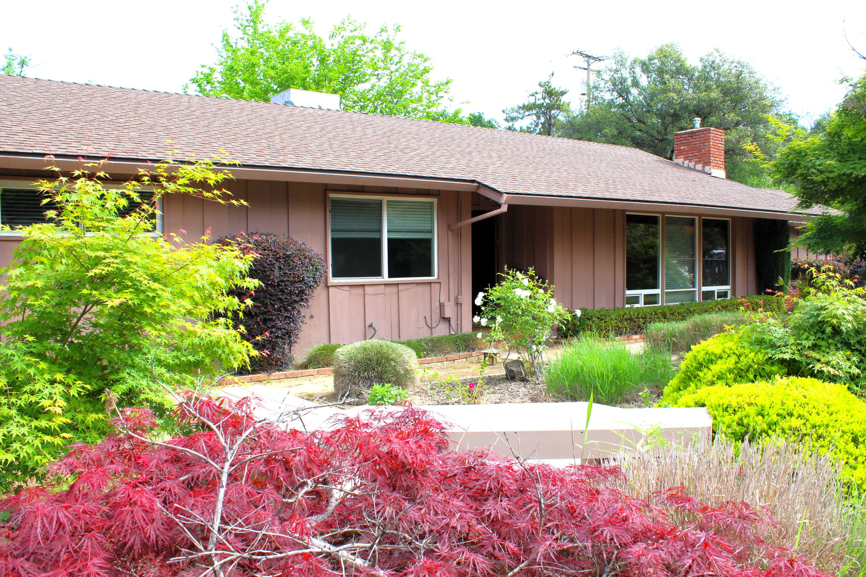 3774 Ricardo Avenue Redding, CA 96002 - Photo 1 of 35 IMG_4098