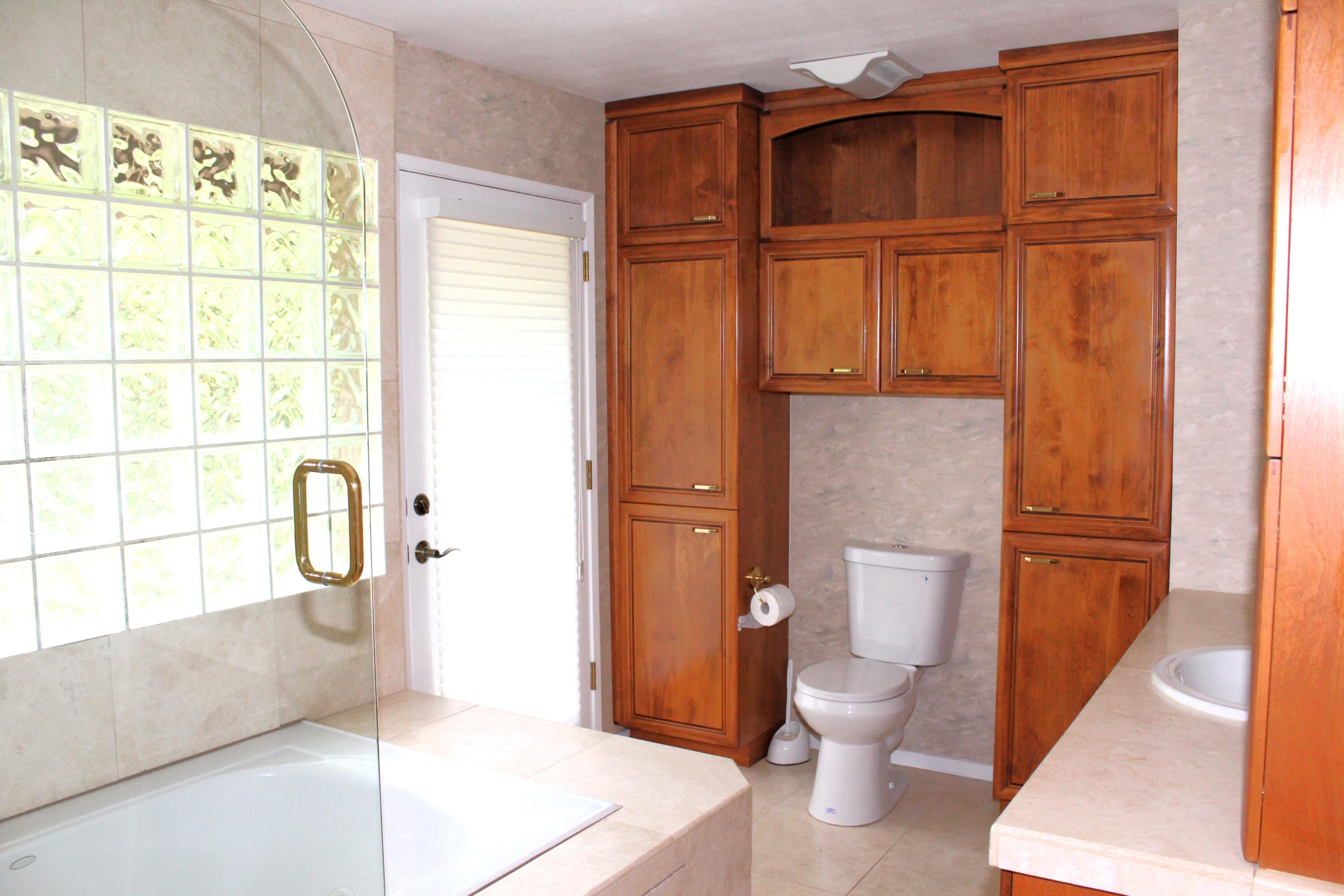3774 Ricardo Avenue Redding, CA 96002 - Photo 20 of 35 IMG_4088