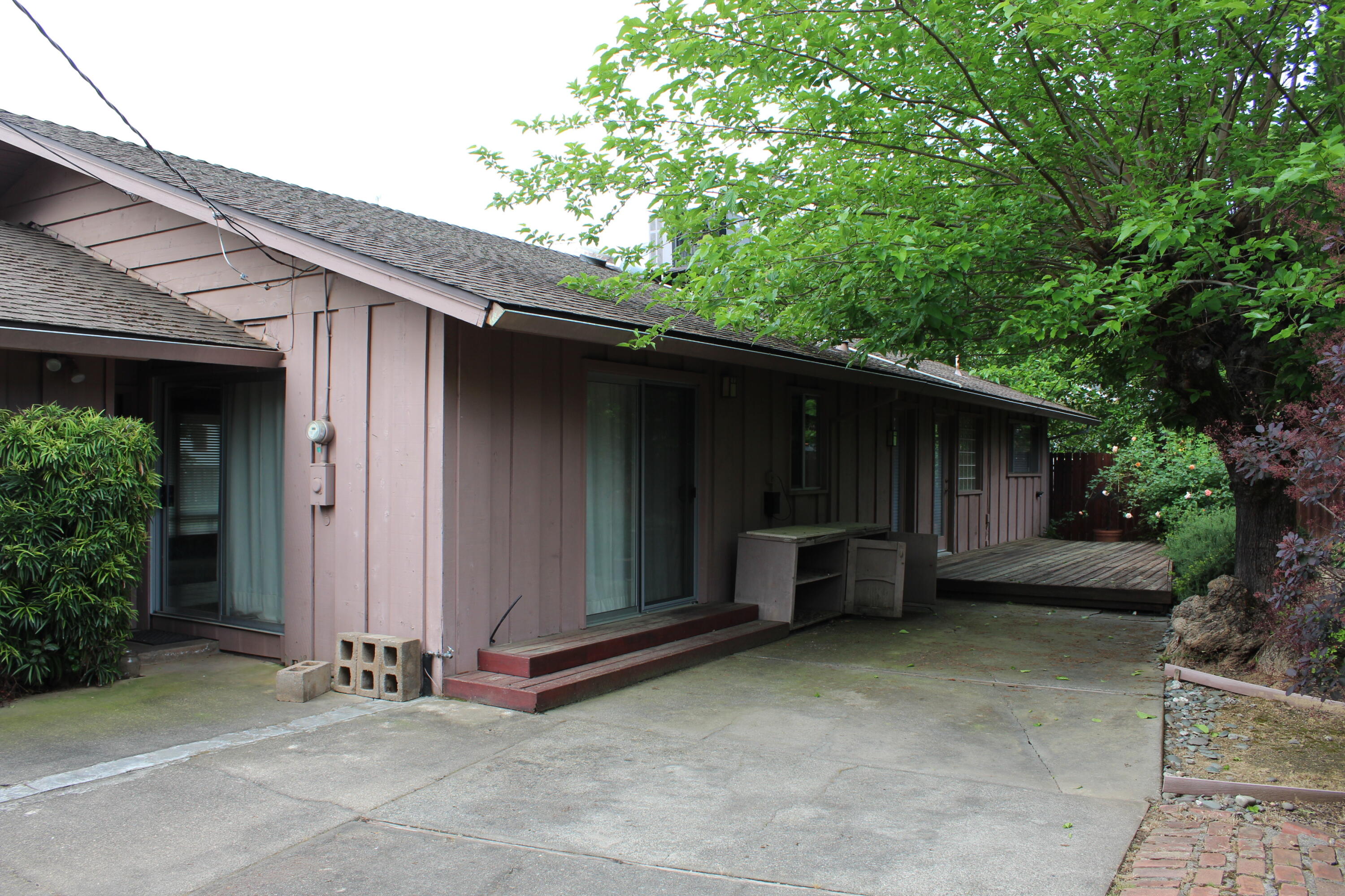 3774 Ricardo Avenue Redding, CA 96002 - Photo 34 of 35 IMG_4063
