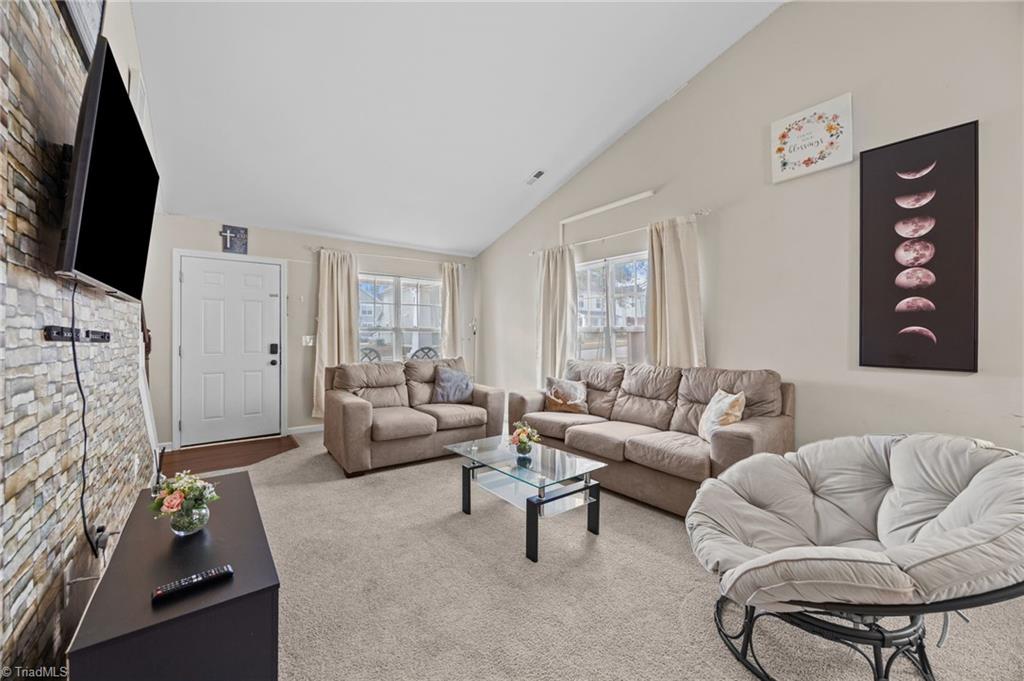 921 Norton Street High Point, NC 27263 - Photo 6 of 42