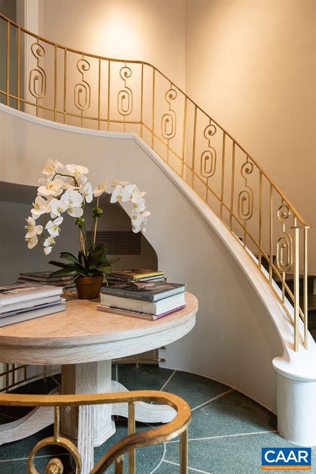 2033 Hessian Road Charlottesville, VA 22903 - Photo 4 of 53 Gallery Image 4