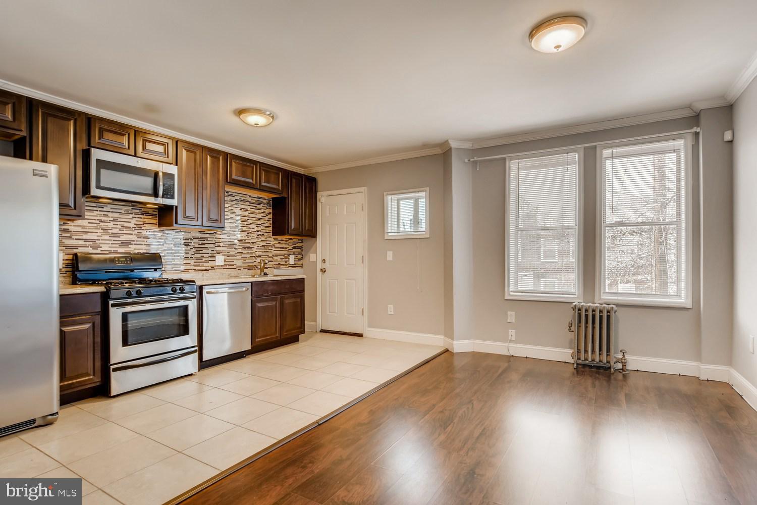 938 North Rosedale Street Baltimore, MD 21216 - Photo 3 of 11 Gallery Image 3