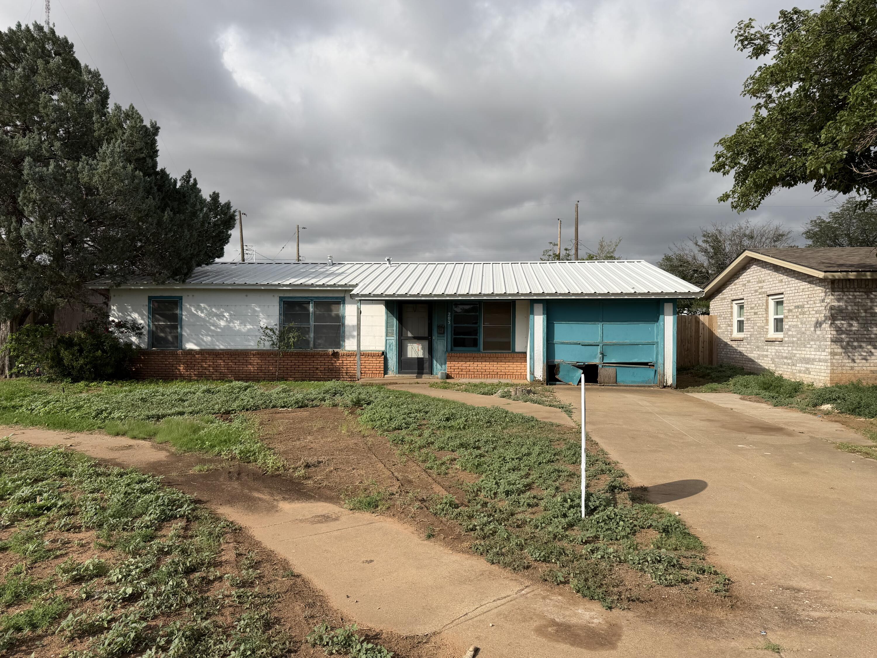 203 53rd Street Lubbock, TX 79404 - Photo 1 of 10 203 53rd St Front