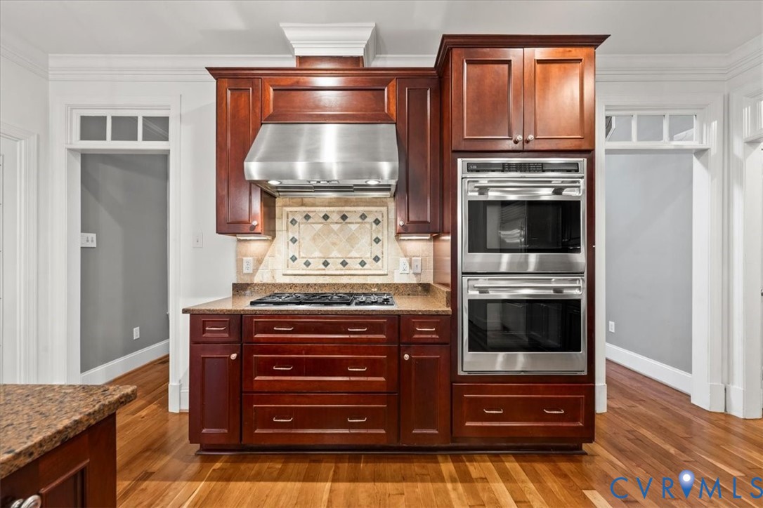3308 Yarding Way Toano, VA 23168 - Photo 34 of 83 a kitchen with a stove and a refrigerator