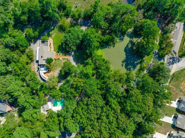 a view of a green yard