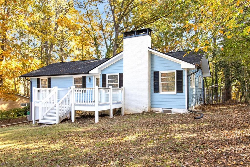 1399 Sagewood Circle Stone Mountain, GA 30083 - Photo 2 of 30