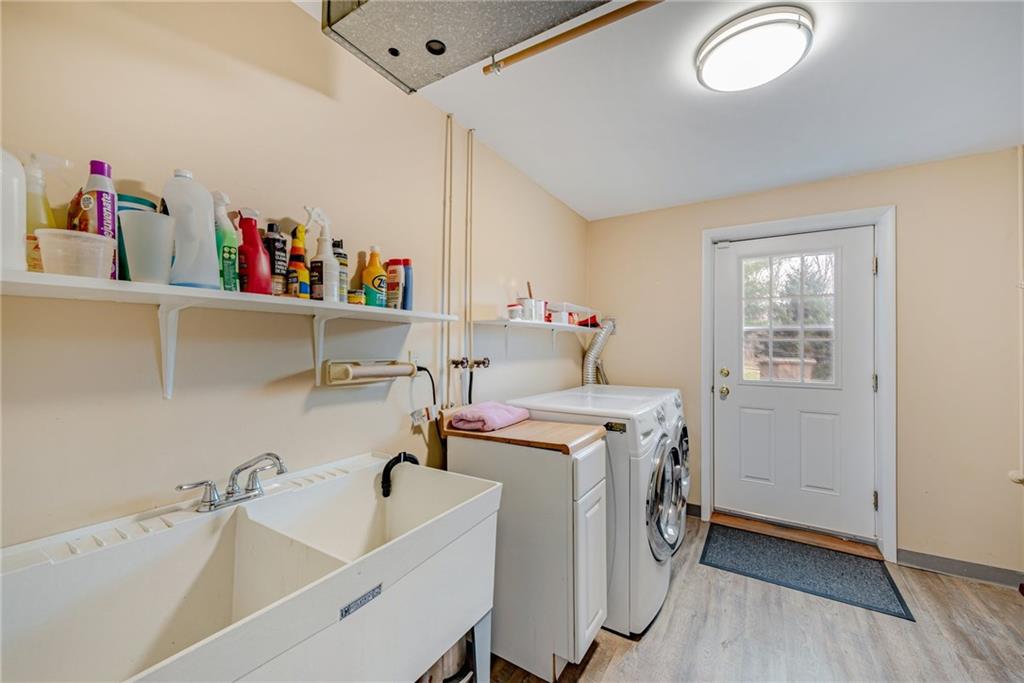 162 Hermitage Circle Ligonier, PA 15658 - Photo 34 of 38 a utility room with sink dryer and washer