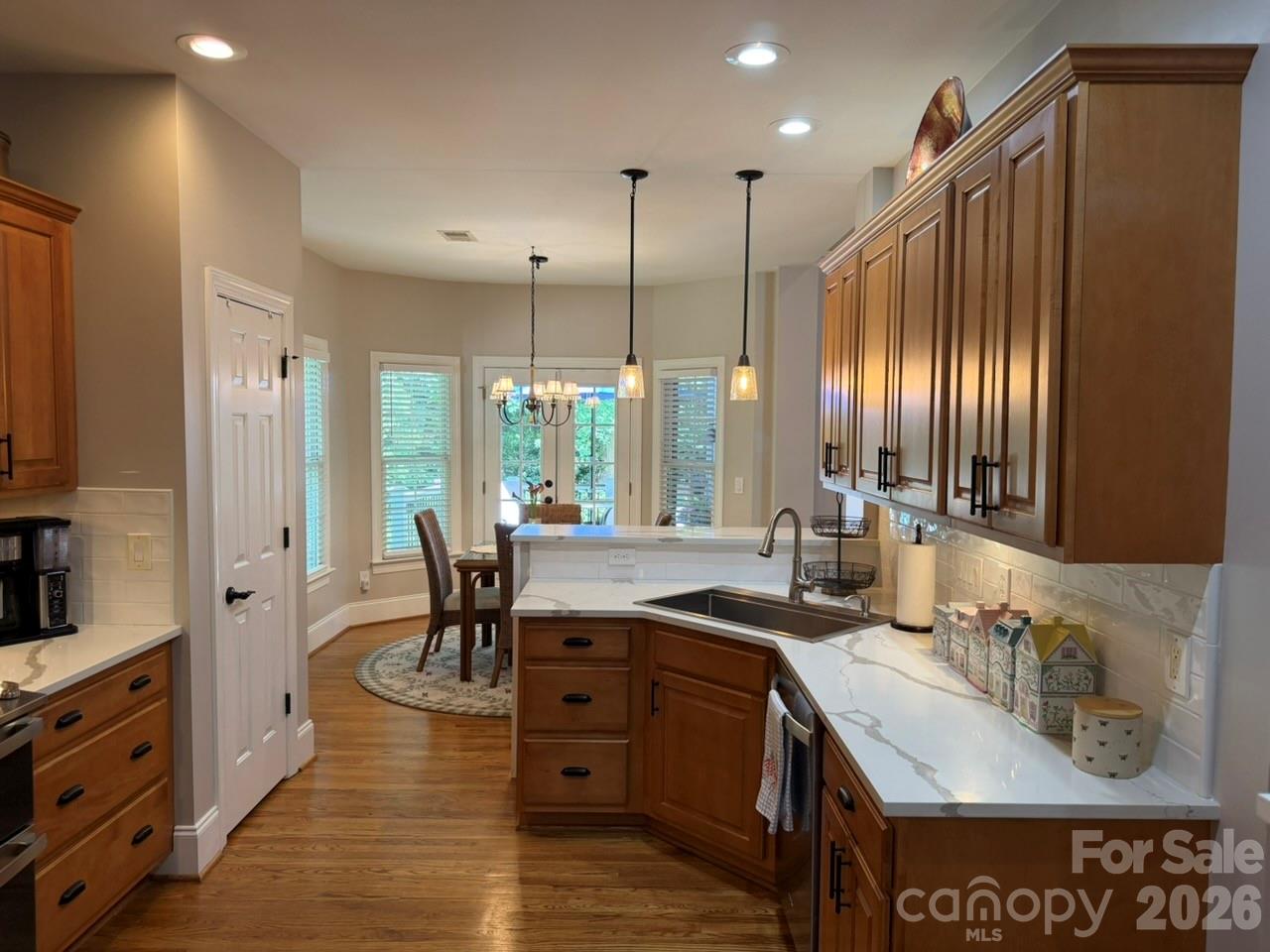 914 Players Ridge Road Hickory, NC 28601 - Photo 8 of 42