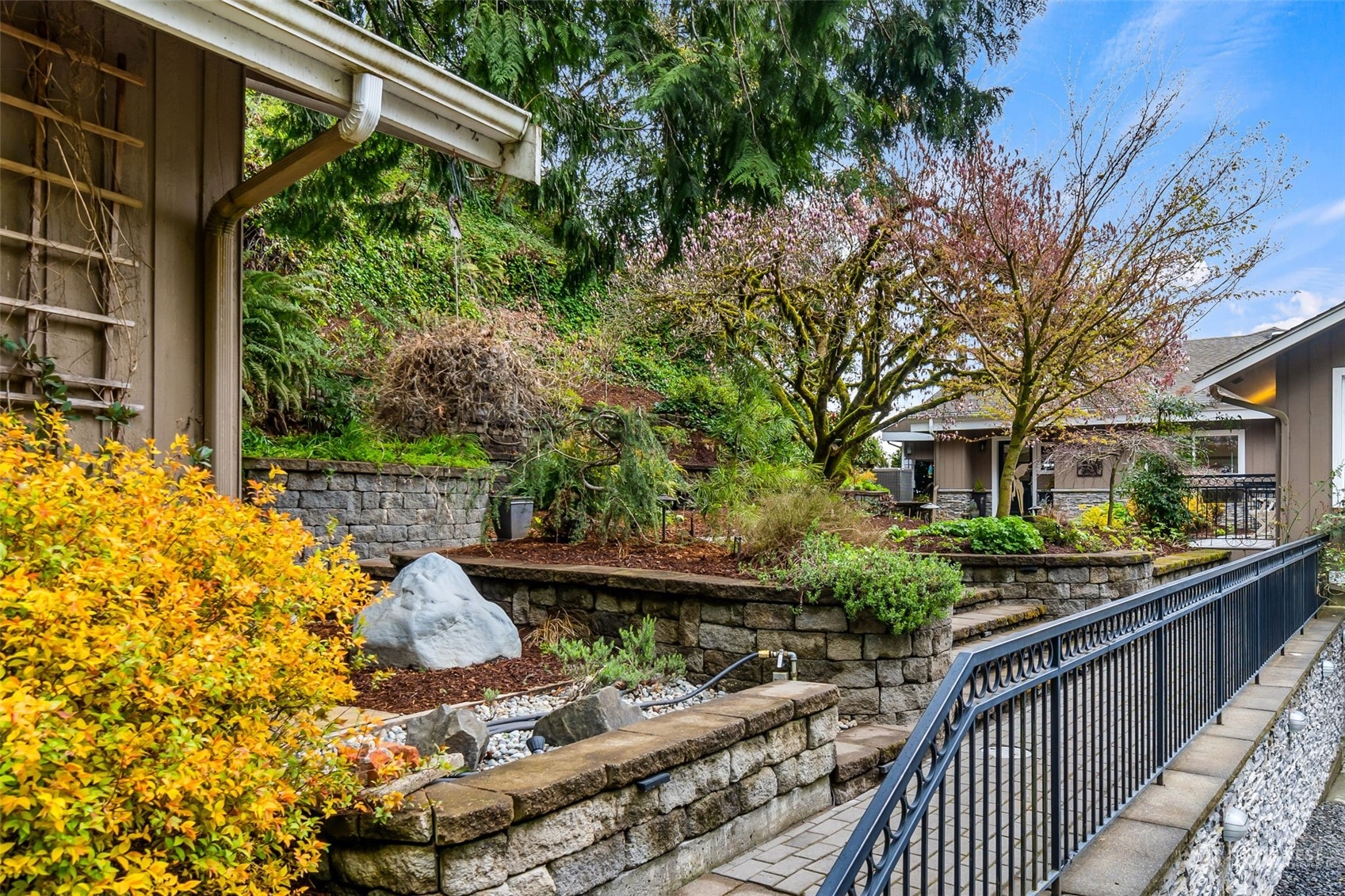 4154 Cooper Point Road Northwest Olympia, WA 98502 - Photo 7 of 40