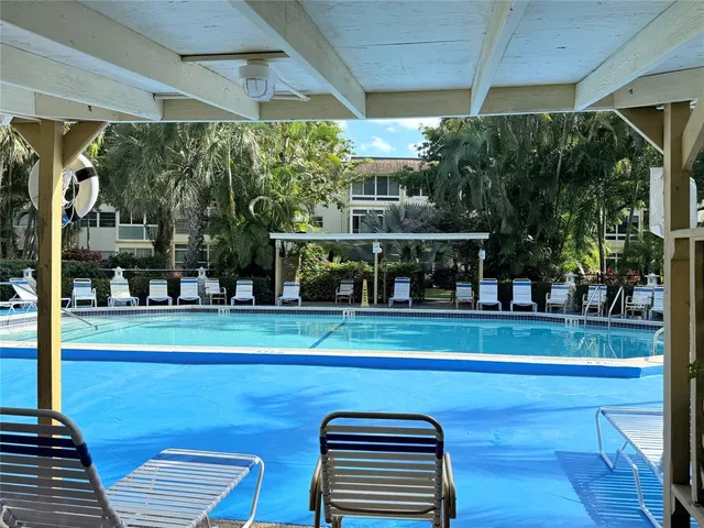 a view of outdoor space yard and patio