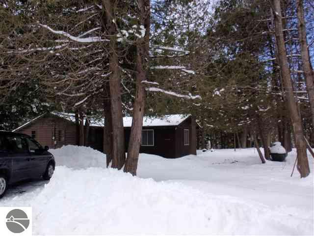 14840 Old Grade Road Thompsonville, MI 49683 - Photo 16 of 21 1731319-15.JPG