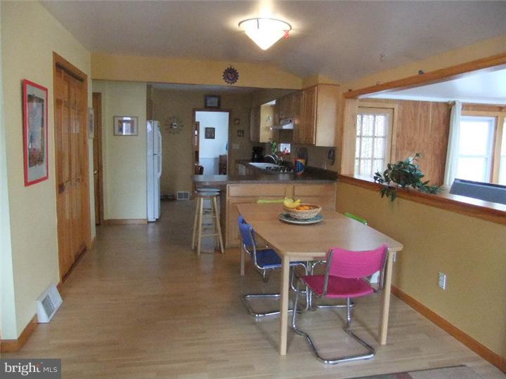212 North Highland Road Springfield, PA 19064 - Photo 8 of 25