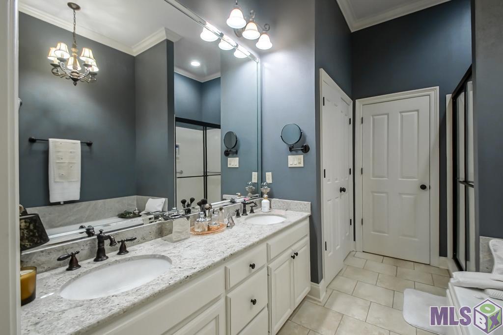 4258 Bluebonnet Road Baton Rouge, LA 70809 - Photo 13 of 24