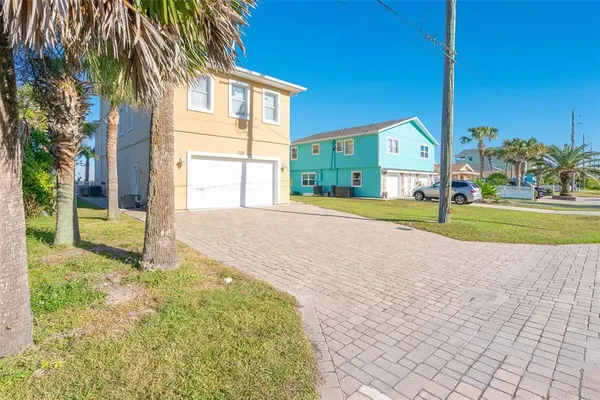$1,699,000 | 2211 South Central Avenue, Flagler Beach, FL 32136