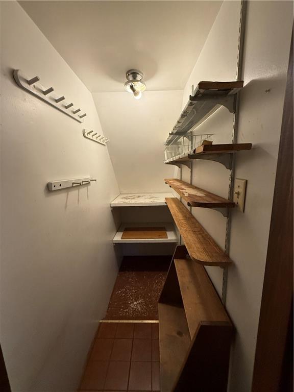 878 Bocktown Road Crescent, PA 15046 - Photo 11 of 39