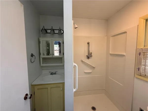 $180,000 | 878 Bocktown Road, Crescent, PA 15046