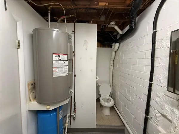 $180,000 | 878 Bocktown Road, Crescent, PA 15046