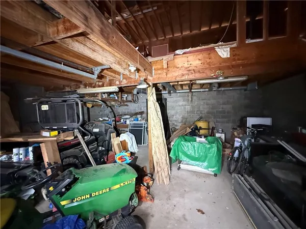 $180,000 | 878 Bocktown Road, Crescent, PA 15046