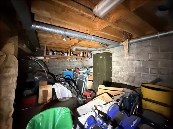 $180,000 | 878 Bocktown Road, Crescent, PA 15046