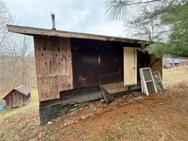 $180,000 | 878 Bocktown Road, Crescent, PA 15046