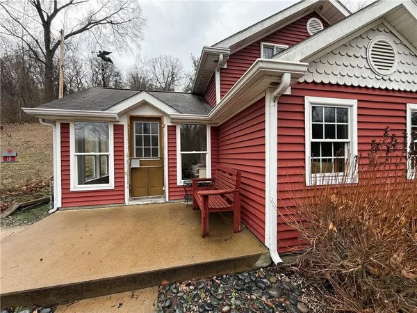 $180,000 | 878 Bocktown Road, Crescent, PA 15046