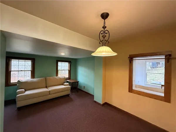 $180,000 | 878 Bocktown Road, Crescent, PA 15046