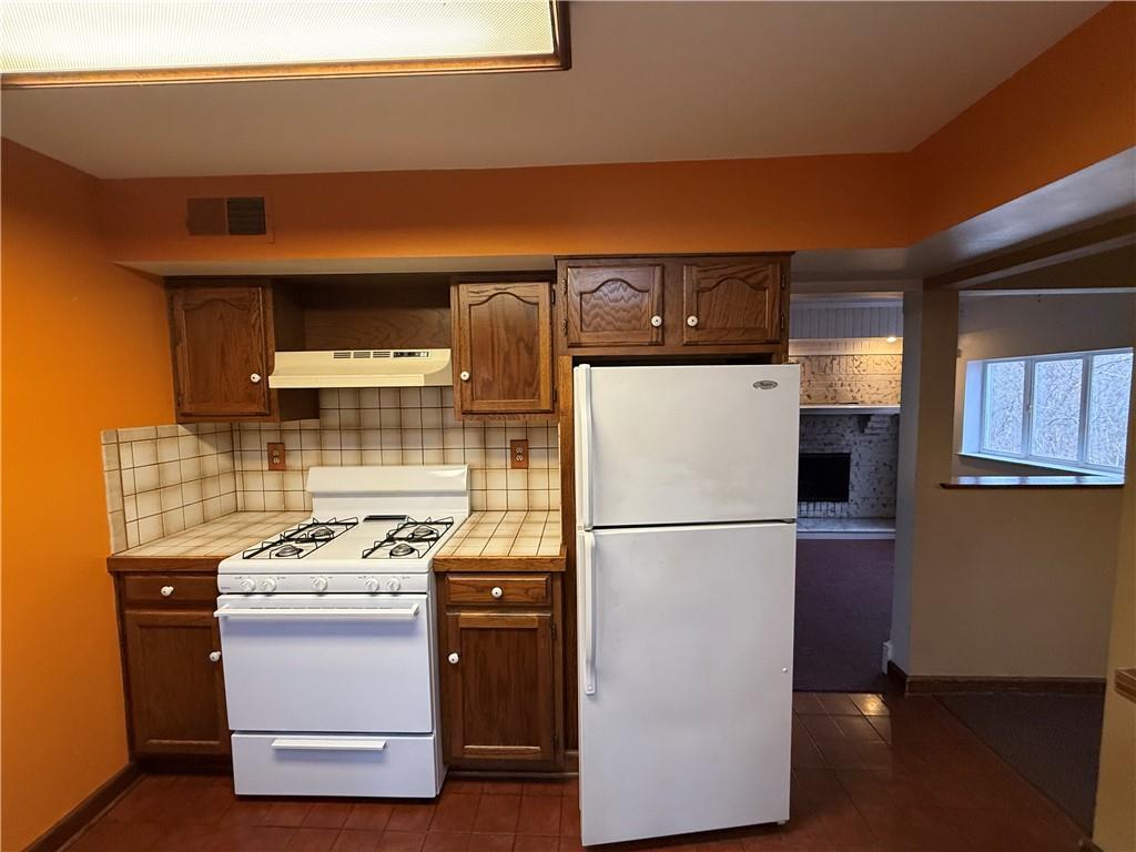 878 Bocktown Road Crescent, PA 15046 - Photo 10 of 39