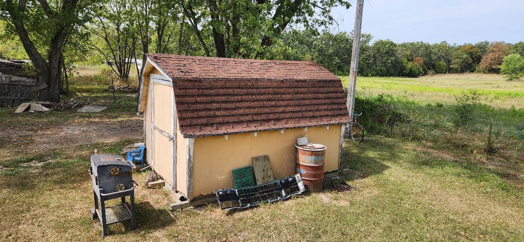 95 Three Springs Loop Long Lane, MO 65590 - Photo 6 of 14 shed