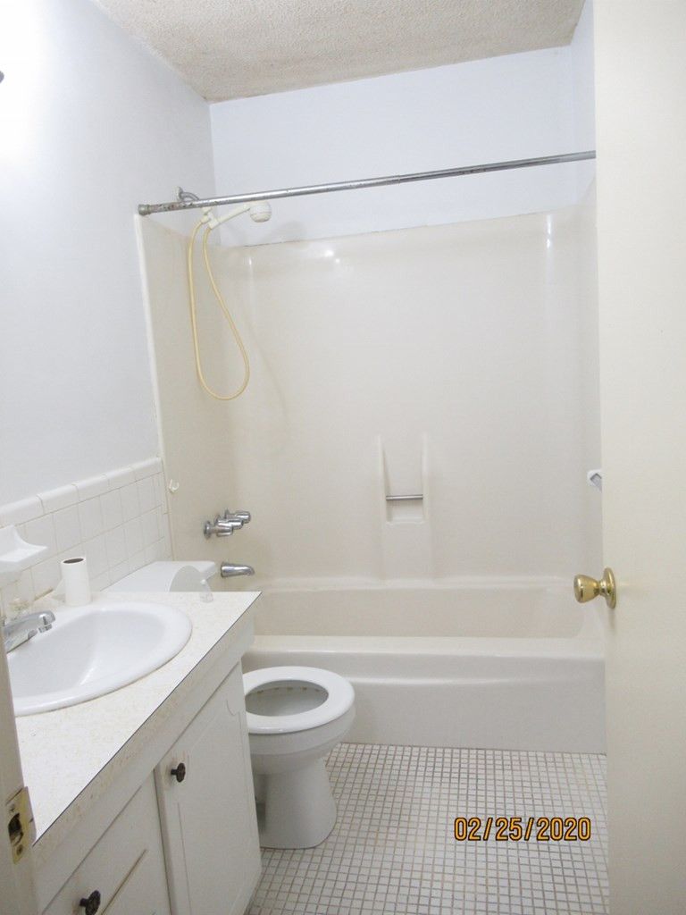115 Engleside Street, Unit C Sumter, SC 29150 - Photo 9 of 14