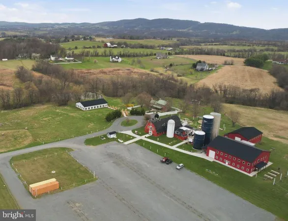 $300,000 | 40975 Yakey Lane, Lovettsville, VA 20180