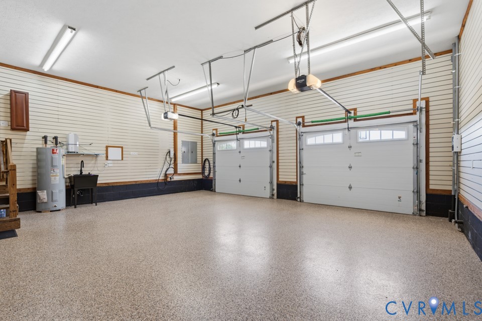 7191 Figuly Road Mechanicsville, VA 23111 - Photo 31 of 46 a view of a garage