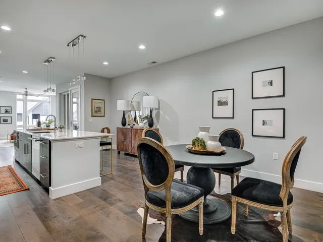 $474,000 | 319 East 16th Street, Unit 202, Indianapolis, IN 46202