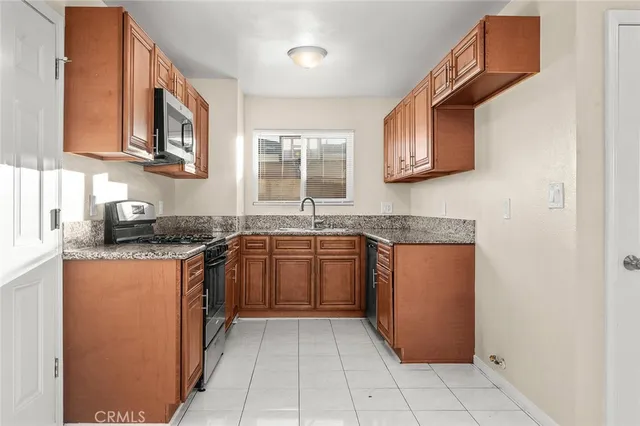 $655,000 | 13405 Bixler Avenue, Downey, CA 90242