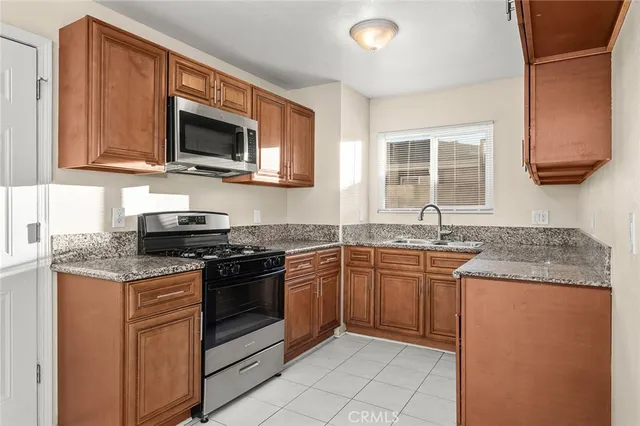 $655,000 | 13405 Bixler Avenue, Downey, CA 90242