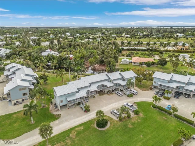 $329,000 | 5221 Blue Crab Circle, Unit B4, Bokeelia, FL 33922