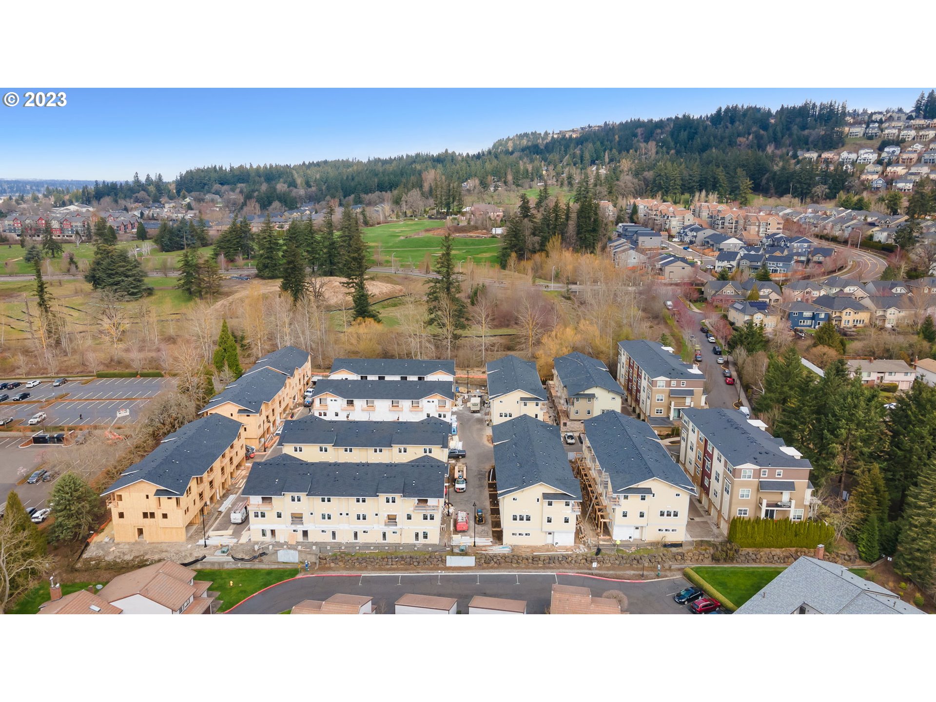 12007 Southeast High Creek Road, Unit 2B Happy Valley, OR 97086 - Photo 8 of 25 Gallery Image 8