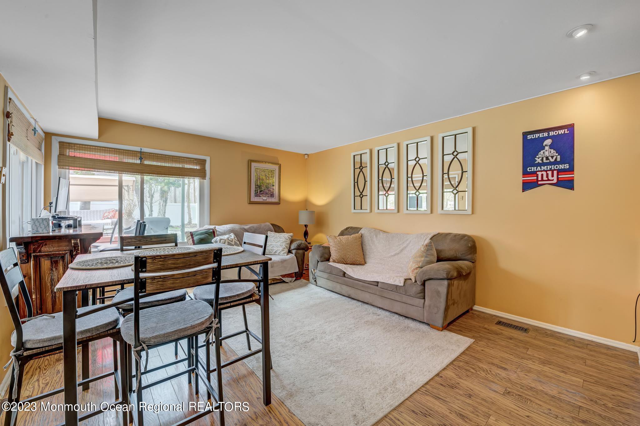 39 Chelsea Road Jackson, NJ 08527 - Photo 18 of 25 family room