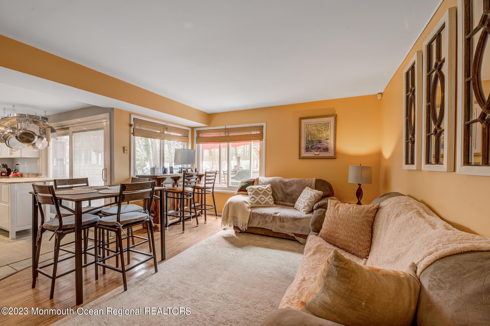 39 Chelsea Road Jackson, NJ 08527 - Photo 19 of 25 familyroom 2