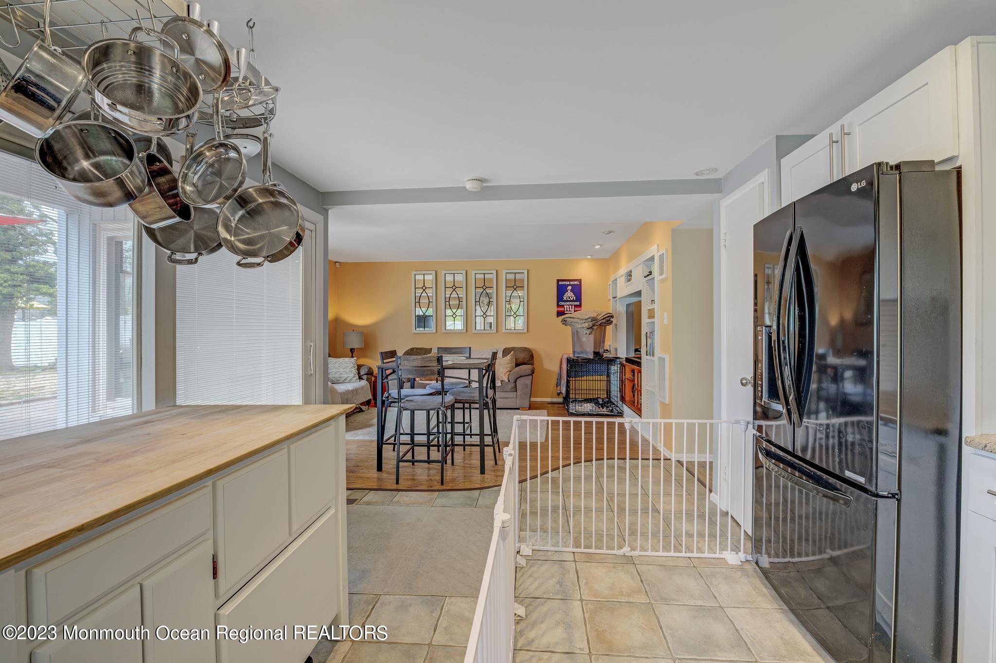 39 Chelsea Road Jackson, NJ 08527 - Photo 25 of 25 kitchen 5