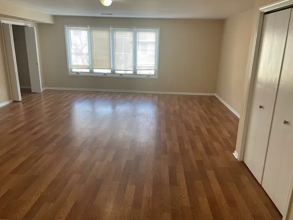 $1,400 | 5753 West Higgins Avenue, Unit 2F, Chicago, IL 60630