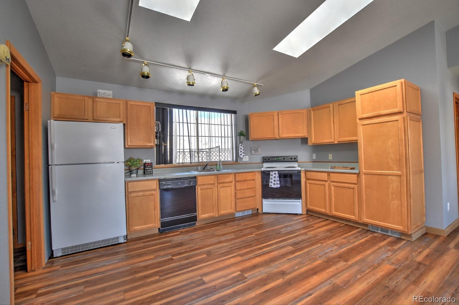 3086 Stagestop Road Jefferson, CO 80456 - Photo 2 of 29 Gallery Image 2