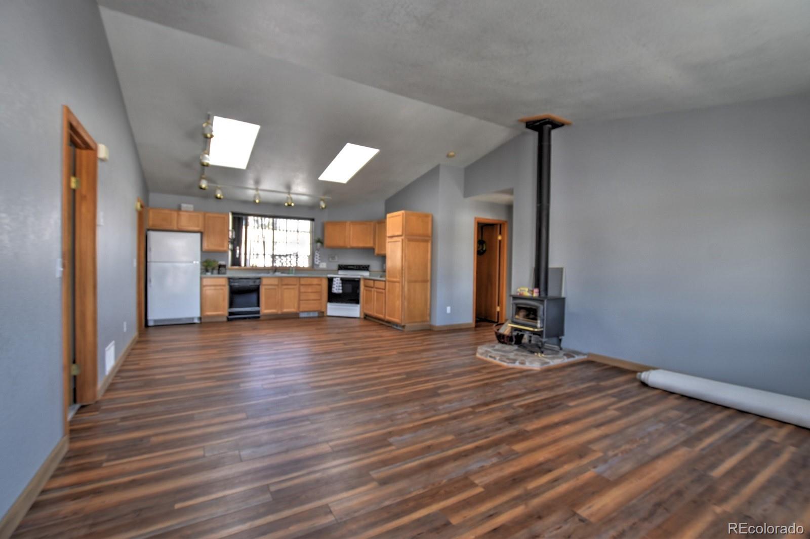 3086 Stagestop Road Jefferson, CO 80456 - Photo 4 of 29 Gallery Image 4