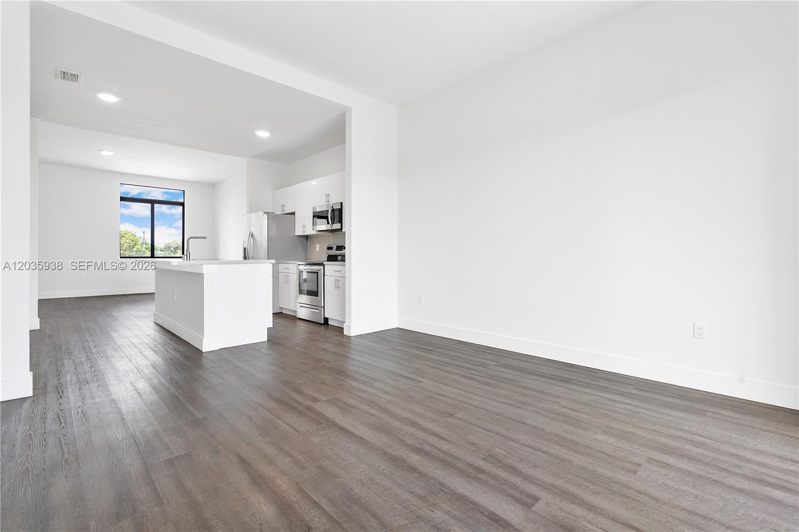 440 East 16th Street, Unit 436 Hialeah, FL 33010 - Photo 16 of 31