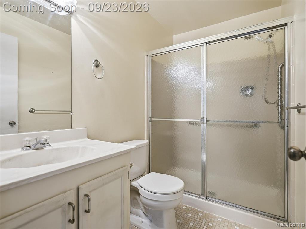1204 Kings Cove Drive Rochester Hills, MI 48306 - Photo 29 of 46 Gallery Image 29
