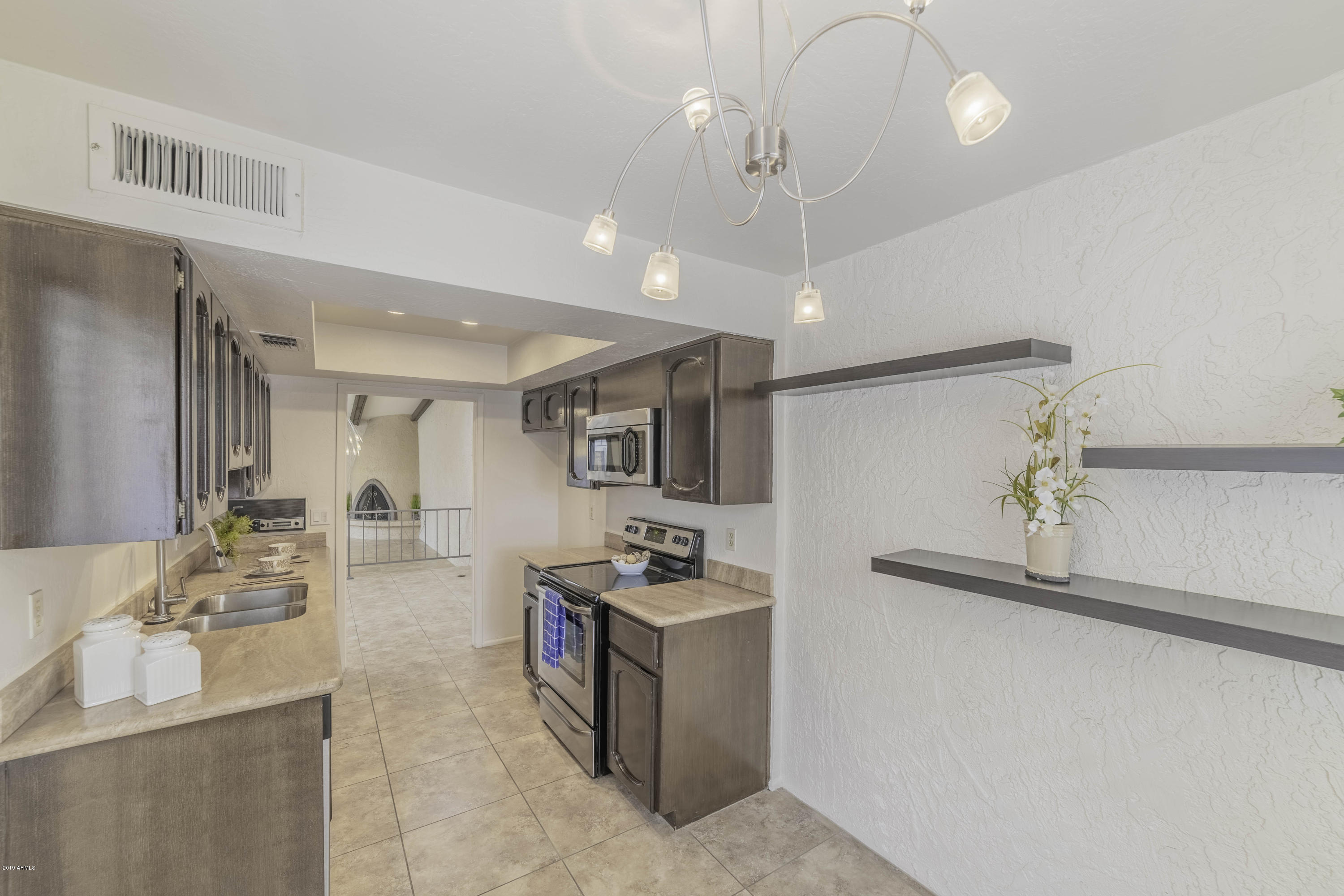 5100 North Miller Road, Unit 43 Scottsdale, AZ 85250 - Photo 8 of 25 5100 N Miller Rd #43-9547-HDR
