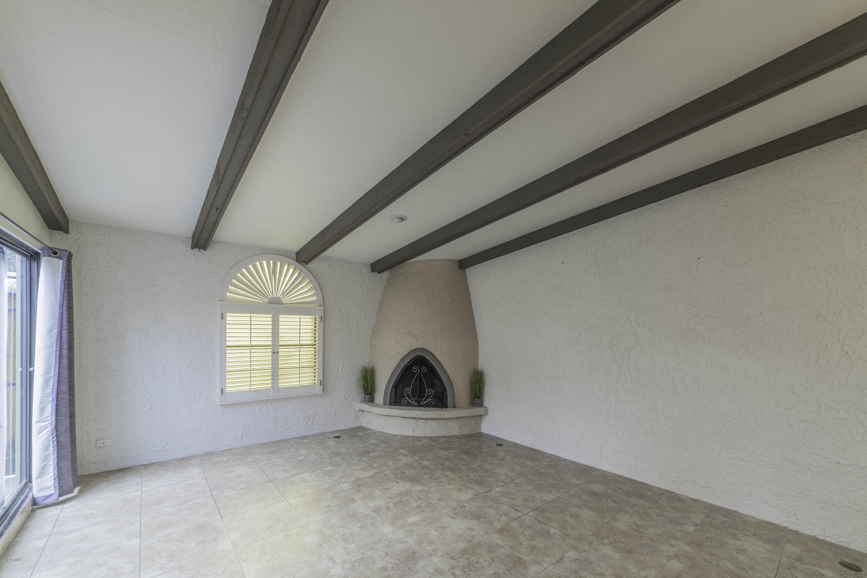 5100 North Miller Road, Unit 43 Scottsdale, AZ 85250 - Photo 9 of 25 5100 N Miller Rd #43-9557-HDR